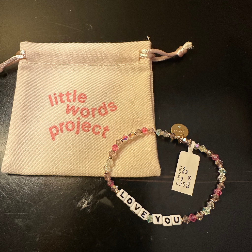 Bracelet 23$